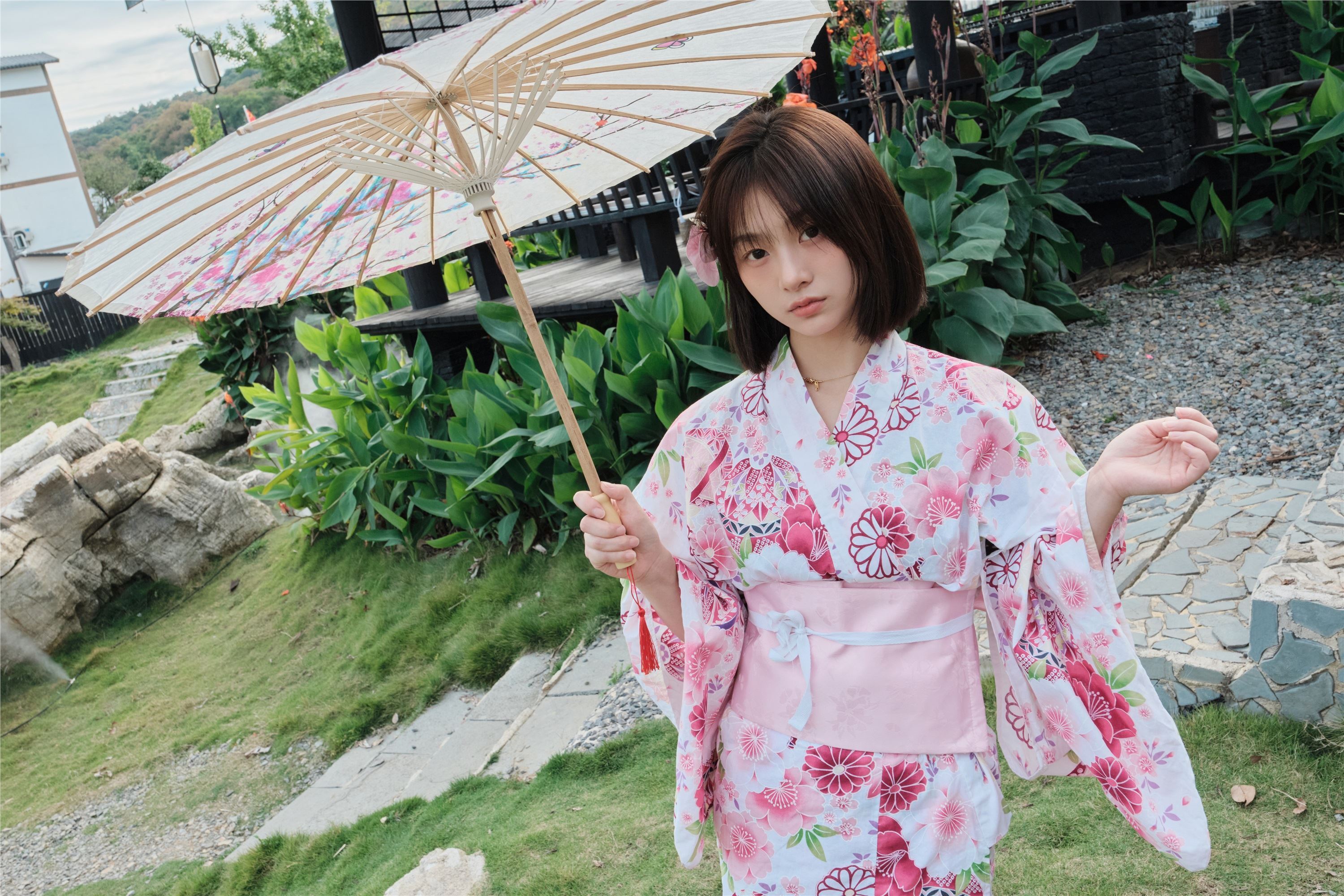 YITUYU艺图语 2025.01.09 和服浴袍 晓晓